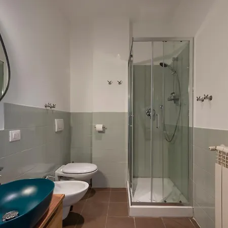 Bazzi, 49 - Bocconi *