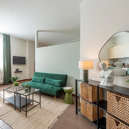 Διαμέρισμα Bazzi, 49 - Bocconi *