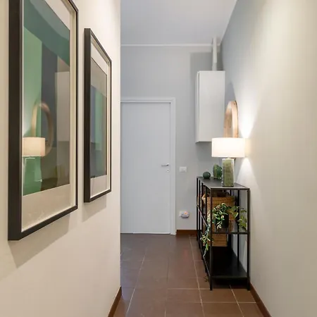 Bazzi, 49 - Bocconi * Μιλάνο