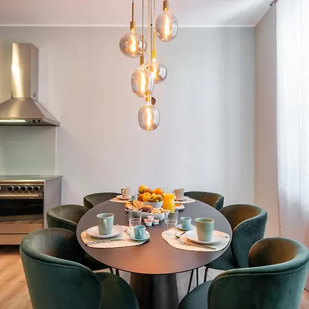 Bazzi, 49 - Bocconi Μιλάνο