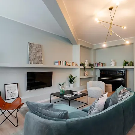 Bazzi, 49 - Bocconi Διαμέρισμα *