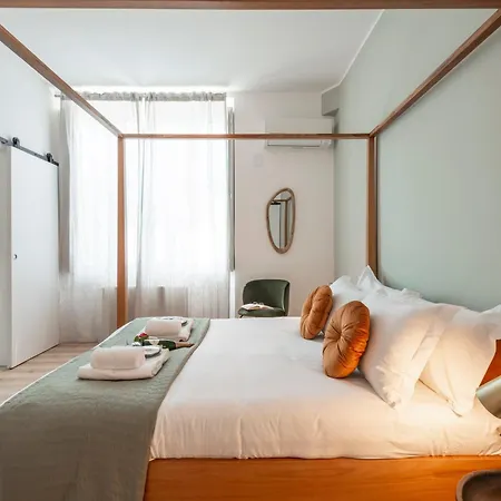 Διαμέρισμα Bazzi, 49 - Bocconi *