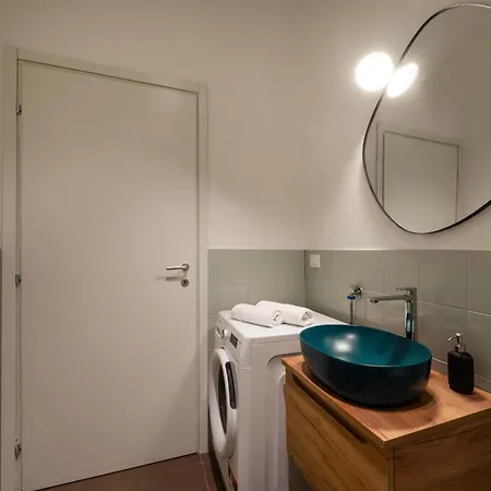 Apartment Bazzi, 49 - Bocconi Mailand