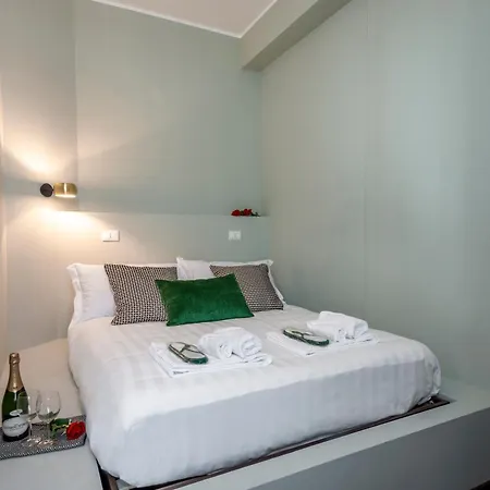 Apartment Bazzi, 49 - Bocconi Mailand