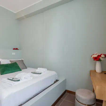 Bazzi, 49 - Bocconi Apartment Mailand