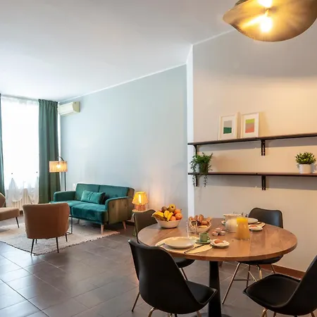 Appartement Bazzi, 49 - Bocconi Milan