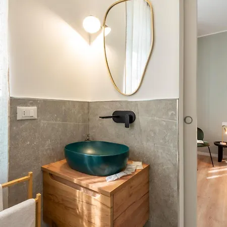 Apartment Bazzi, 49 - Bocconi